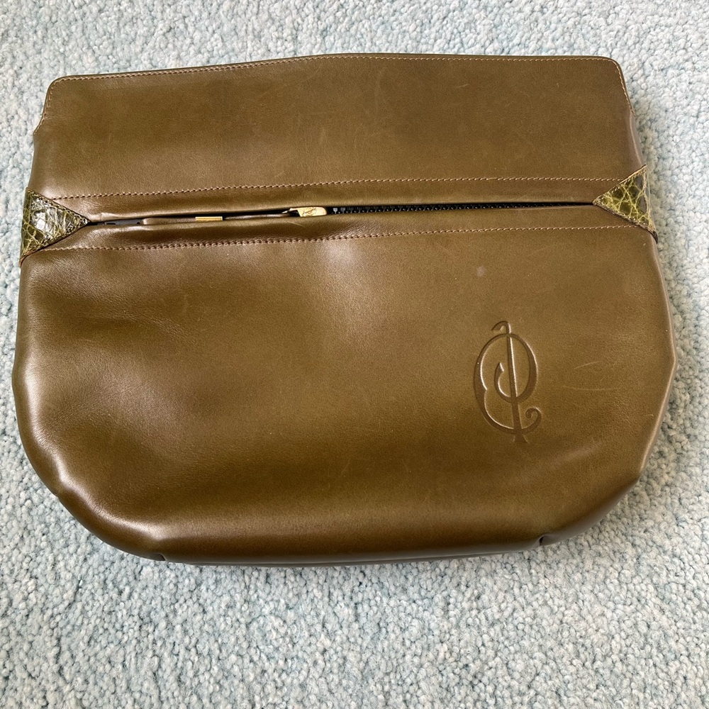 Elegant Brown Crossbody Bag